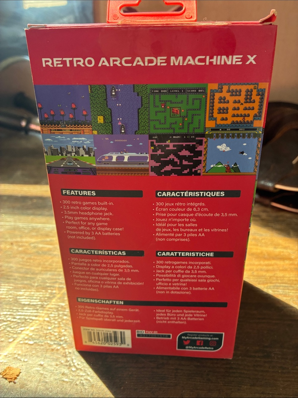 Arcade Retro Arcade Machine X Portable Gaming System - Red/Black - Picture 3 of 3